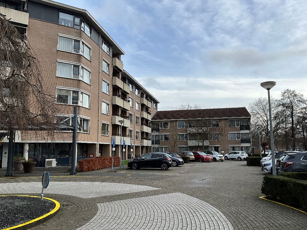De Eendenkooi 100, 5223 KG 's-Hertogenbosch, Nederland