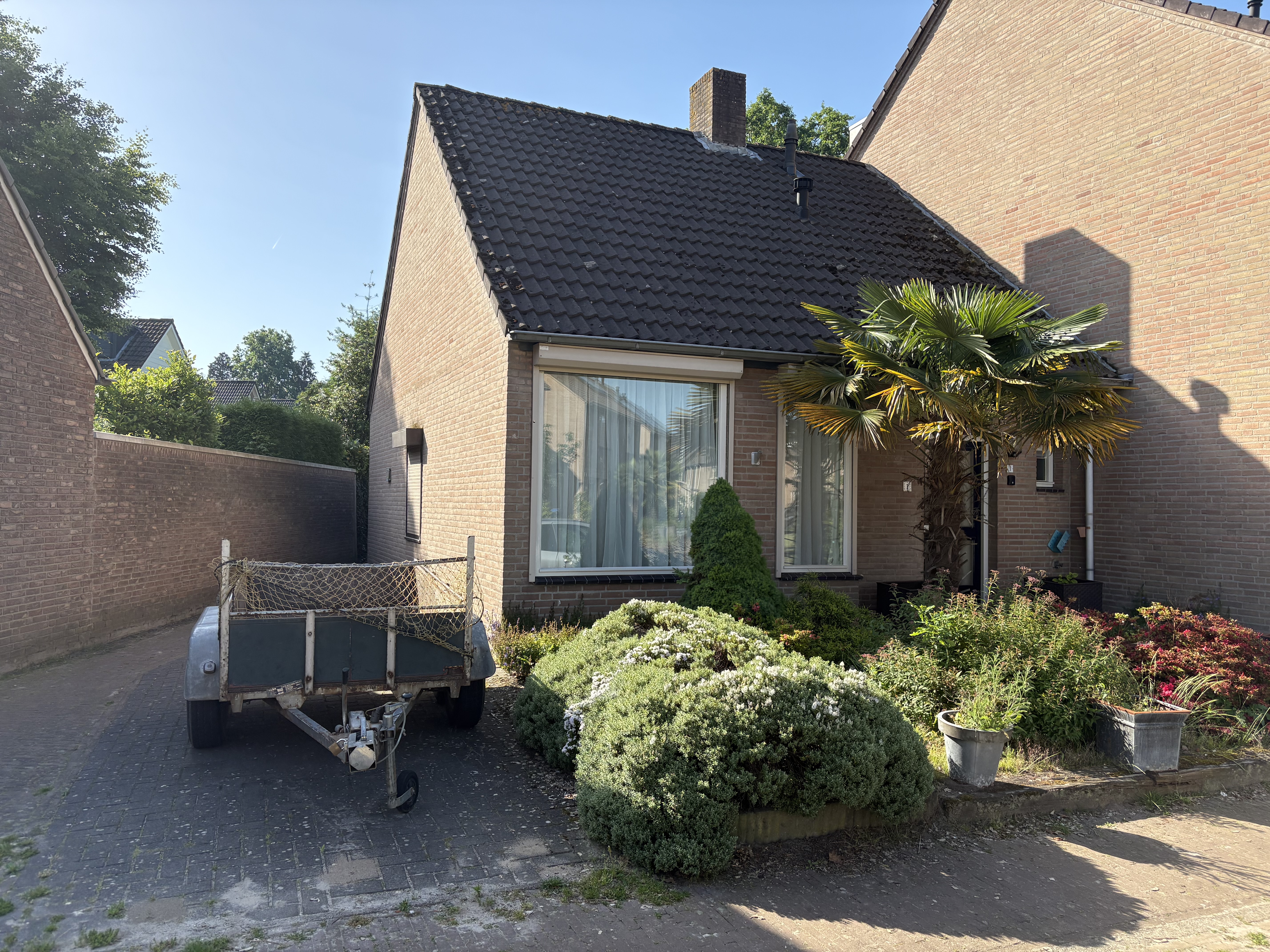Burgemeester de Ruyterstraat 1, 5076 GA Haaren, Nederland