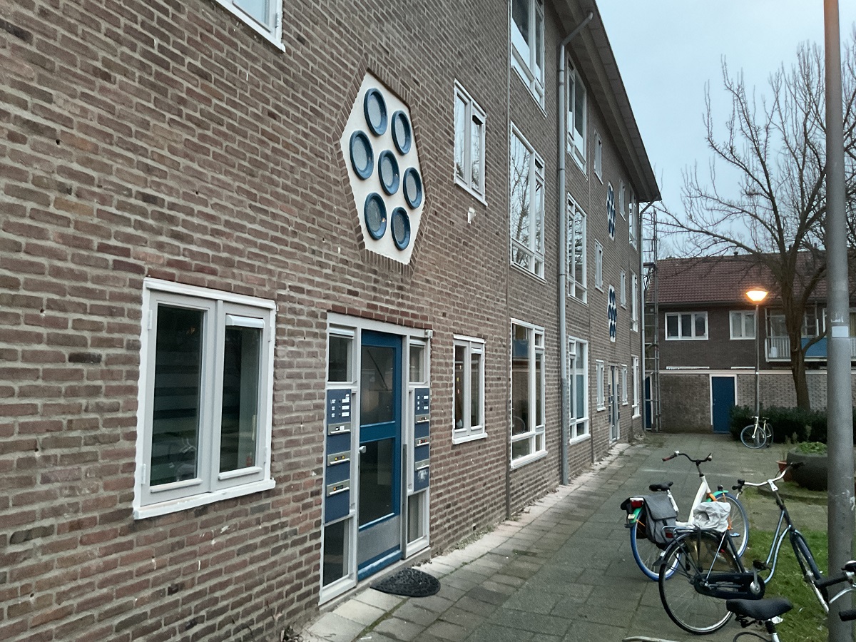 's-Gravesandestraat 32