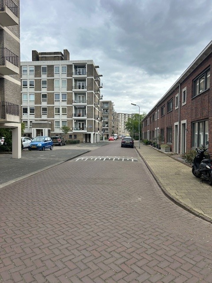 Karel de Vijfdestraat 23