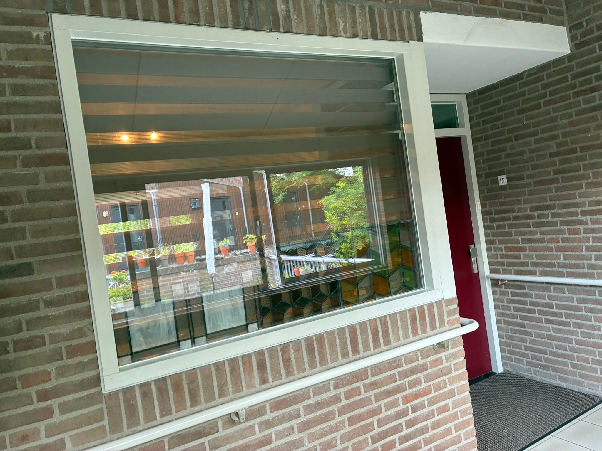 Deken van Roestellaan 15