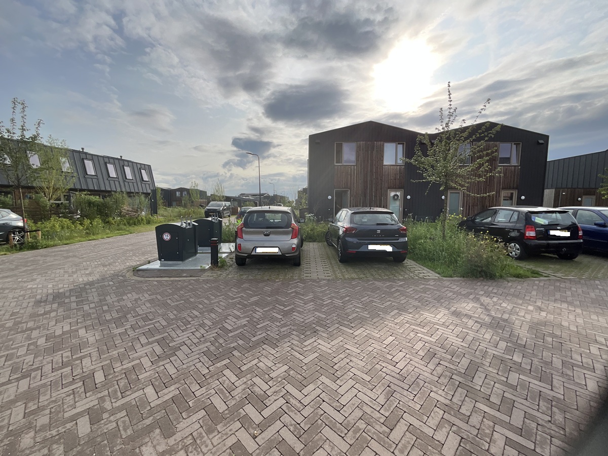 Den Dries 1