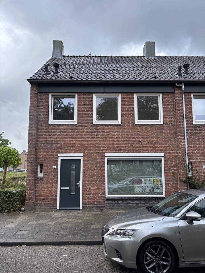 Van Broeckhovenlaan , 5213 's-Hertogenbosch, Nederland