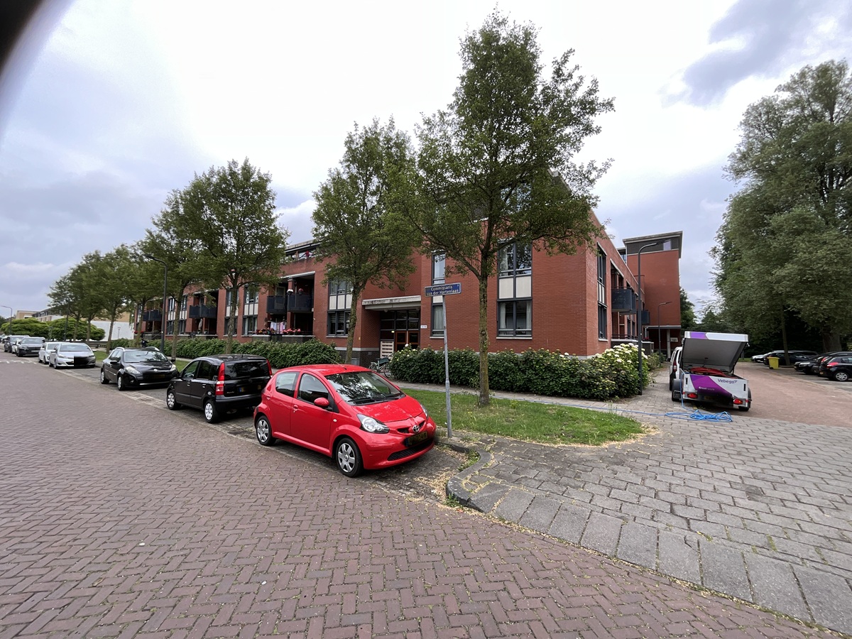 Commissaris van der Hartenlaan 144