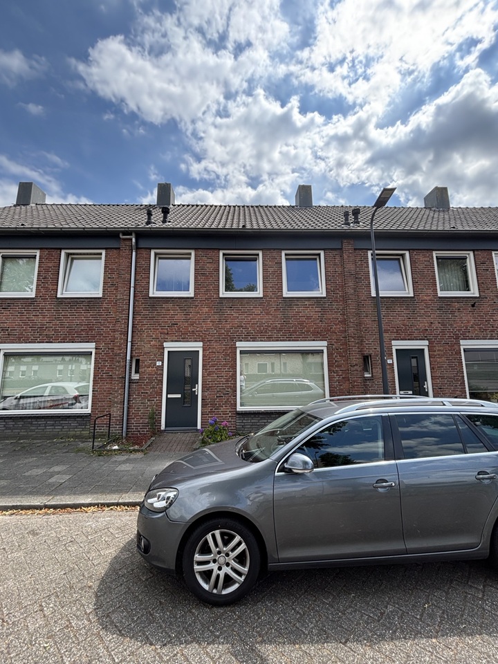 Van Broeckhovenlaan 13, 5213 HV 's-Hertogenbosch, Nederland