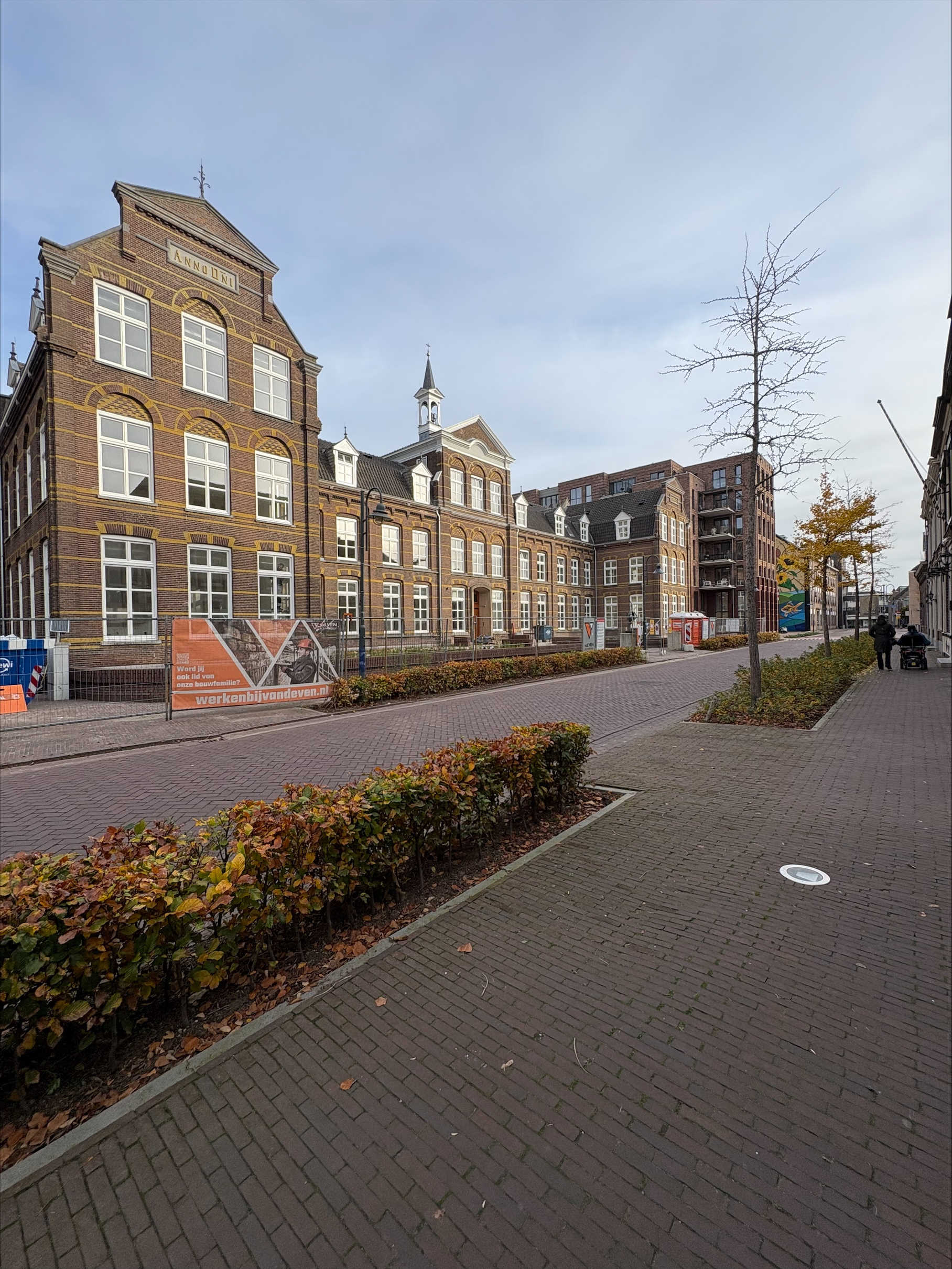 Deken van Miertstraat 8