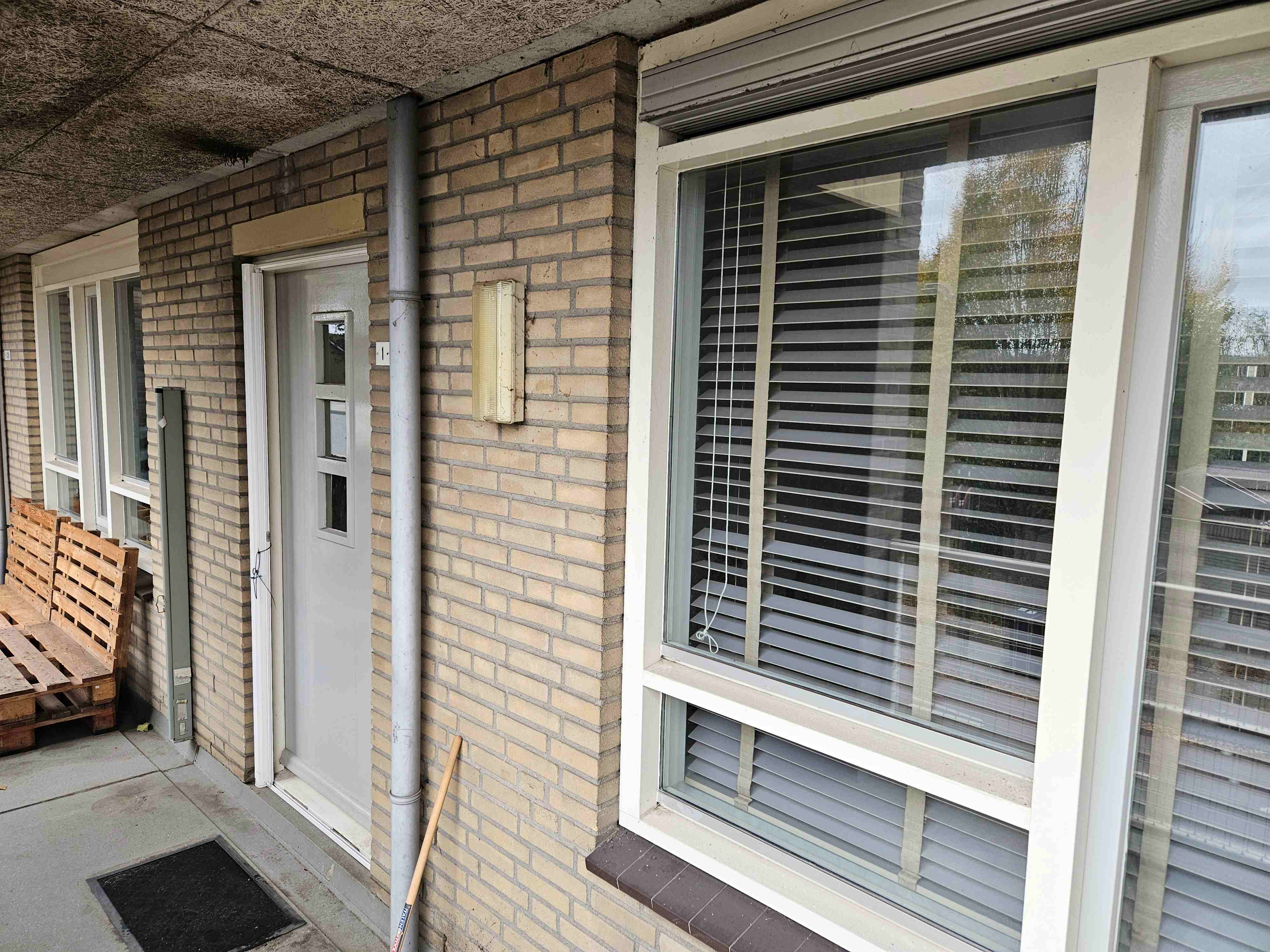 Pastoor Erasstraat 1